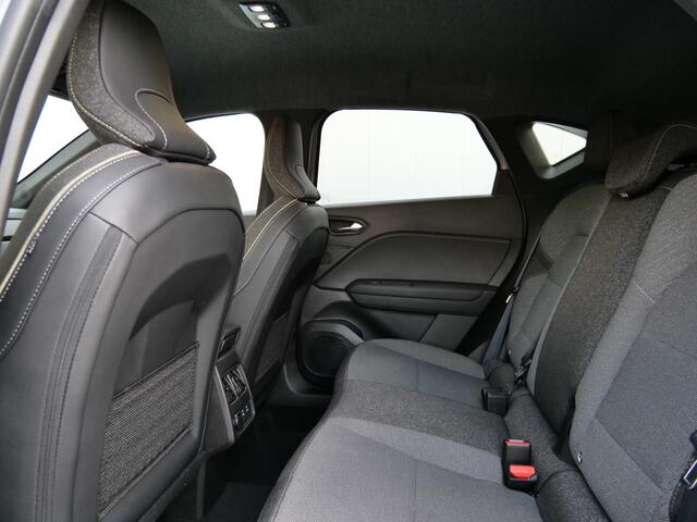 Renault CAPTUR 1.0 TCe 90 Pk Techno DAB / Apple Carplay / Camera