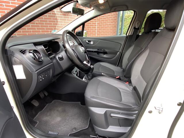 Renault CAPTUR 0.9 TCE DYNAMIQUE NAV CRUISE PDC CAMERA LMV DAB ECC BLUETOOTH