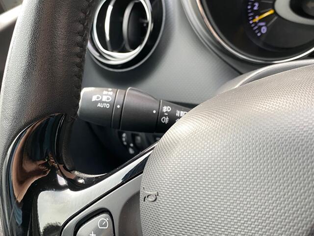 Renault CAPTUR 0.9 TCE DYNAMIQUE NAV CRUISE PDC CAMERA LMV DAB ECC BLUETOOTH