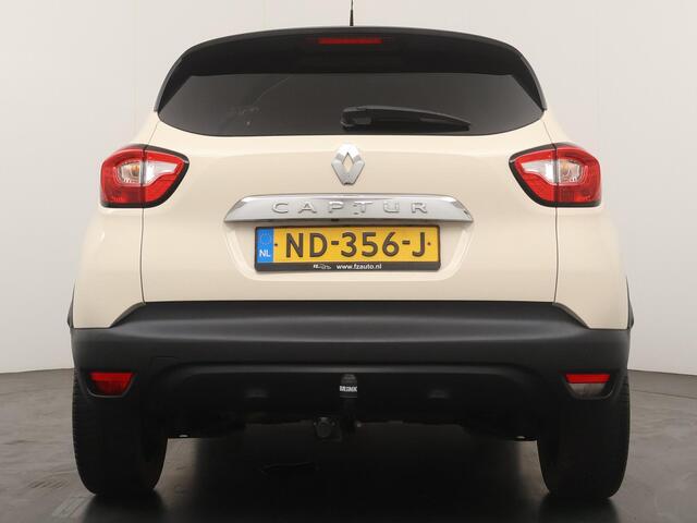 Renault CAPTUR 0.9 TCe Dynamique - Navigatie - Climate Control - Achteruitrijcamera - Trekhaak