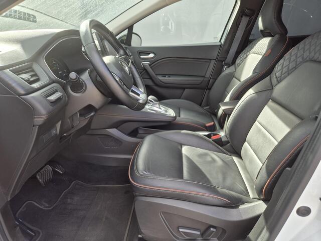 Renault CAPTUR 1.6 E-Tech Plug-in Hybrid 160 Initiale Paris / Automaat / Apple Carplay Android Auto / Rondomzicht camera / Stuur-, en Stoelverwarming / Keyless Entry/Start / Navigatie /