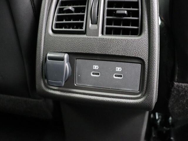 Renault CAPTUR 1.8 E-Tech full hybrid 160pk esprit Alpine | Harman kardon | Panoramadak | Stoel- en stuurwielverwarming | Elek. stoelen |