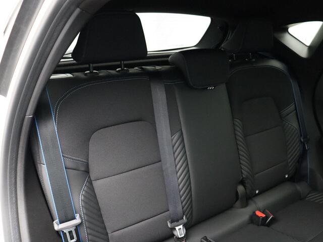 Renault CAPTUR 1.8 E-Tech full hybrid 160pk esprit Alpine | Harman kardon | Panoramadak | Stoel- en stuurwielverwarming | Elek. stoelen |