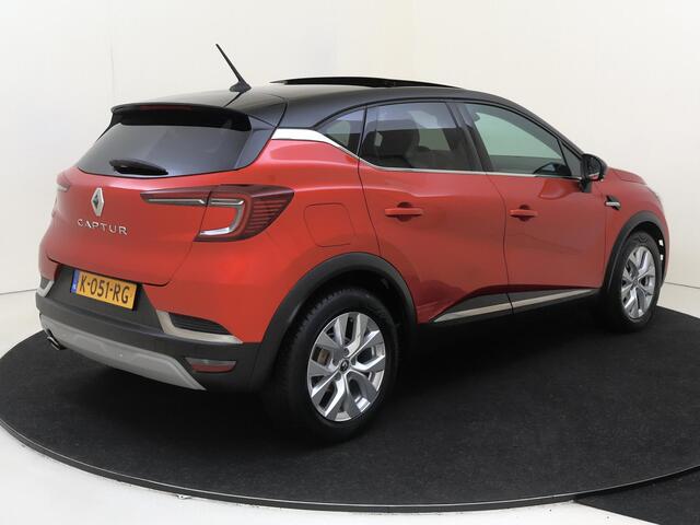 Renault CAPTUR 1.3 TCe 140 PK Intens Automaat | Panoramadak | Climate Control | Camera |