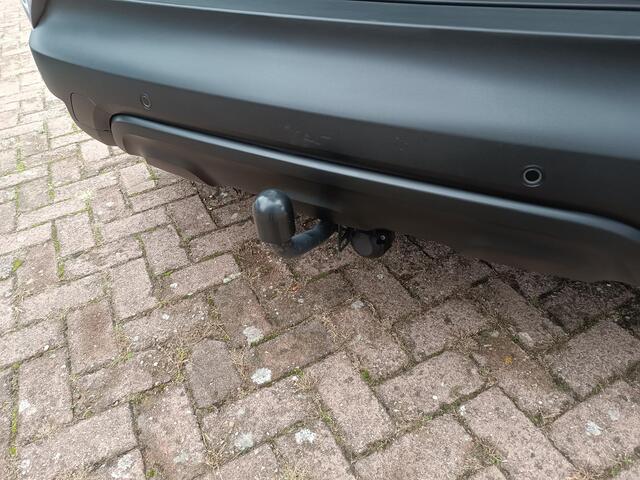 Renault CAPTUR 0.9 TCe Limited, trekhaak, stoelverwarming Renault Captur 0.9 TCe Life