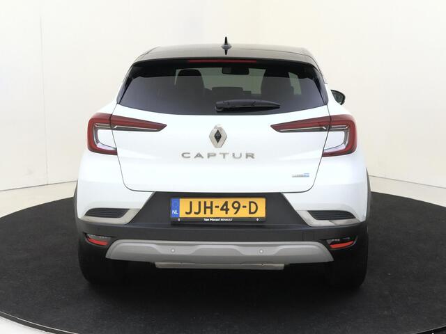 Renault CAPTUR 1.6 E-Tech plug-in hybrid 160 techno | Automaat | Achteruitrijcamera | Verwarmbare voorstoelen