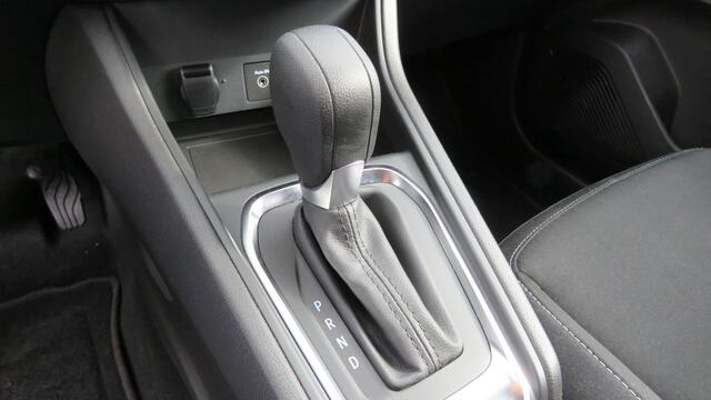 Renault CAPTUR 1.3 TCe 140 Intens AUTOMAAT, Keyless, DAB, Navi,1500KG TREKGEWICHT, Stoelverw., ECC, 57109 km !!