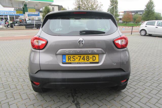 Renault CAPTUR 0.9 TCe Expression, Navigatie, PDC, 4 Seizoenenbanden