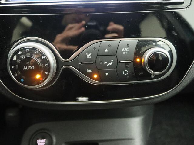 Renault CAPTUR TCe 90 Intens | Navi | Achteruitrijcamera + Parkeersensoren voor/achter | Climate Control | Trekhaak | Reservewiel | Dodehoekdetectie |