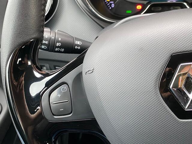 Renault CAPTUR 0.9 TCE EXPRESSION NAV CRUISE TREKHAAK DAB LMV BLUETOOTH