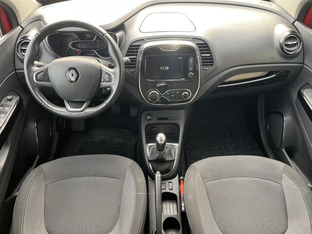 Renault CAPTUR 0.9 TCe Dynamique / Cruise Control / Navigatie / Climate Control / Parkeersensoren Achter / Keyless Entry en Start / Bluetooth / Radio /