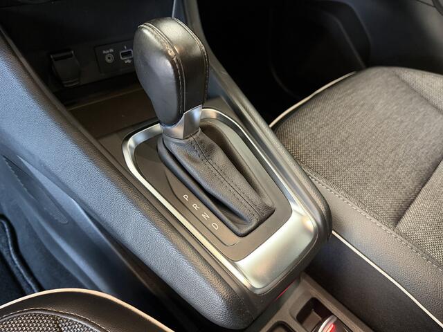 Renault CAPTUR 1.3 TCe AUT 130 Intens | Groot Navi | Carplay | 17" | Stoelverwarming | Camera | PDC V+A | Keyless | 100% Renault onderhouden!