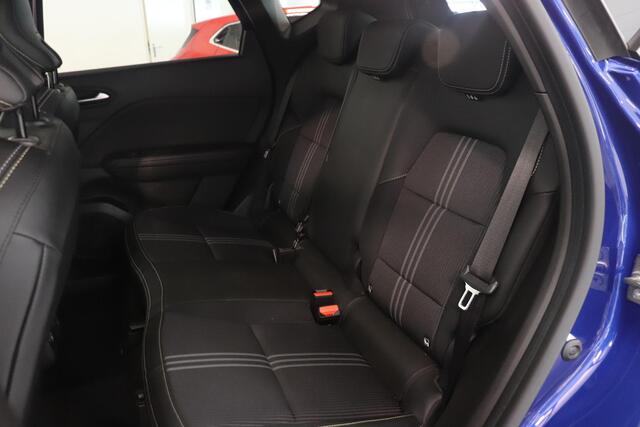 Renault CAPTUR 1.6 E-Tech full hybrid 145 E-Tech engineered | BOSE audio | Camera | Adaptieve cruise control | Stoelverwarming | LED koplampen | Smartphone intergratie |