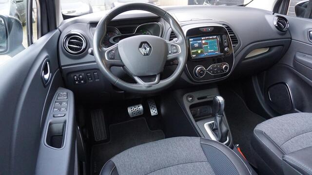 Renault CAPTUR 1.3 TCe 150PK Automaat Intens Pano.Dak Trekhaak 17inch LM Keyless LED H-Leder 91878km!