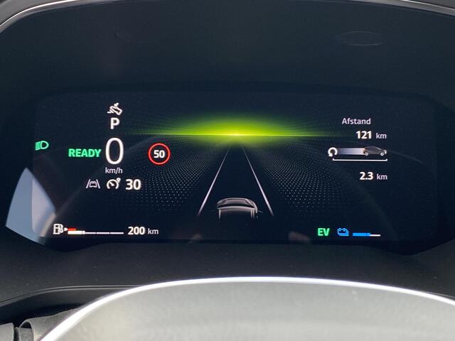 Renault CAPTUR 1.6 E-Tech full hybrid aut. 145 evolution met o.a. Google Maps navi, cruise, LED, digi tellers, etc.