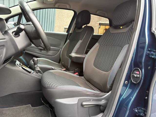 Renault CAPTUR 1.2 TCe Intens | Trekhaak afnb. | Dodehoek sensoren | Camera | PDC V&A | Prijs Rijklaar!!