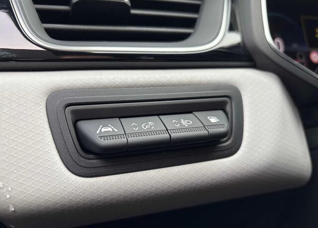 Renault CAPTUR E-TECH Plug-In 160 Edition One | Afneembare Trekhaak | Bose | Verwacht |