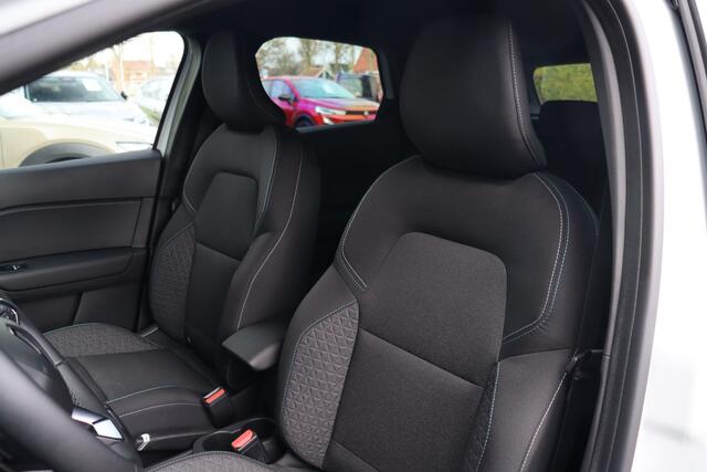 Renault CAPTUR 1.3 TCe 160 Evolution Automaat MHEV | | Stoelverwarming | Cruise Control | Carplay | Climate Control