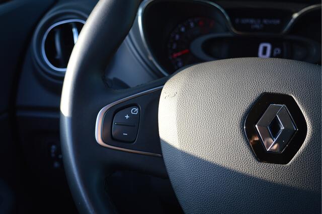 Renault CAPTUR 1.2 TCe Intens Automaat | Aantoonbaar slechts 41.972km | Dealer onderhouden | met 12 maanden Bovag garantie!