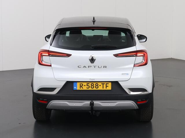 Renault CAPTUR 1.6 E-Tech Plug-in Hybrid 160 Intens | Trekhaak | Navigatie | Parkeercamera | Climate Control | Keyless Go |