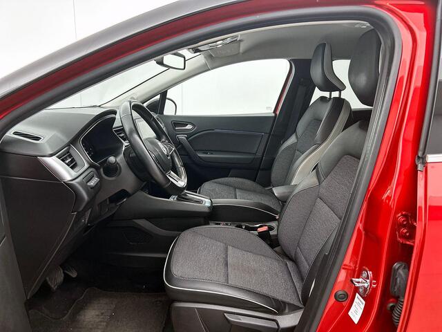 Renault CAPTUR 1.6 E-Tech Plug-in Hybrid 160 Serie Limitée E-TECH 1/2 LEER | CAMERA | CLIMA | SFEER-VERLICHTING