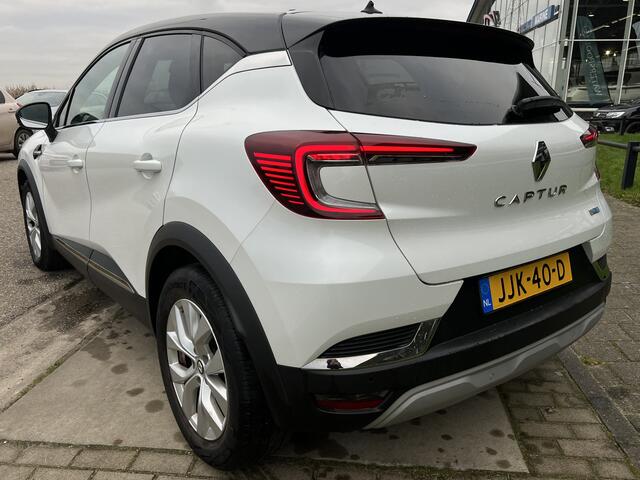Renault CAPTUR 1.6 E-Tech Hybrid 145PK Intens / Camera / Cruise / Parkeersensor V+A / Applecarplay - Androidauto /