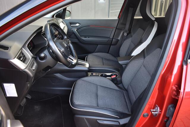 Renault CAPTUR mild hybrid 160 iconic | AUTOMAAT | NAVI | ACHTERUITRIJ CAMERA | TREKHAAK | STOEL/STUUR VERWARMING | CLIMATE CONTROL |