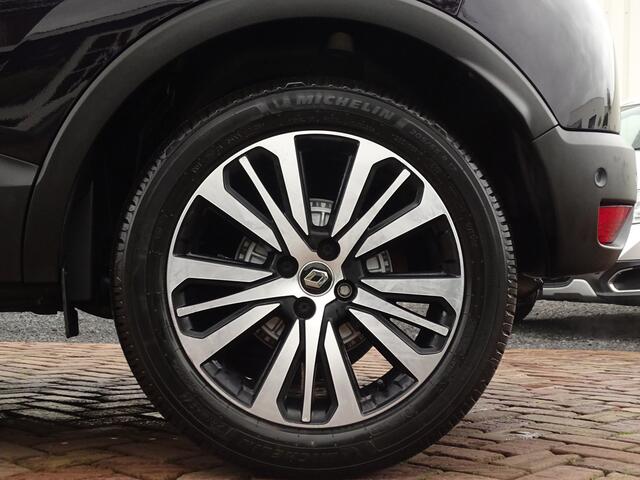 Renault CAPTUR 1.2 TCe Initiale Paris|Trekhaak|Leer| NAV |Luxe|Camera LED| Twotone