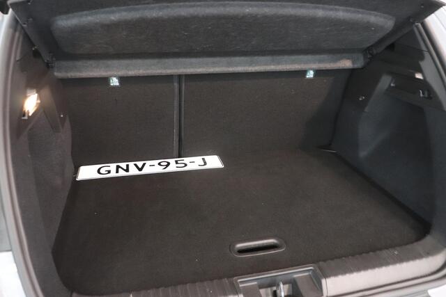 Renault CAPTUR 1.3 mild hybrid 160 techno | Adaptieve cruise control | rondomzicht camera | Trekhaak | Google maps | Climate control | Stuurverwarming |