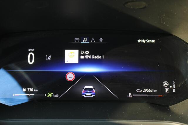 Renault CAPTUR 1.3 mild hybrid 160 iconic | Winter pakket | Panoramadak | Elektrische stoelbediening | BOSE audio