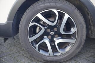 renault-captur-automaat,-navigatie,