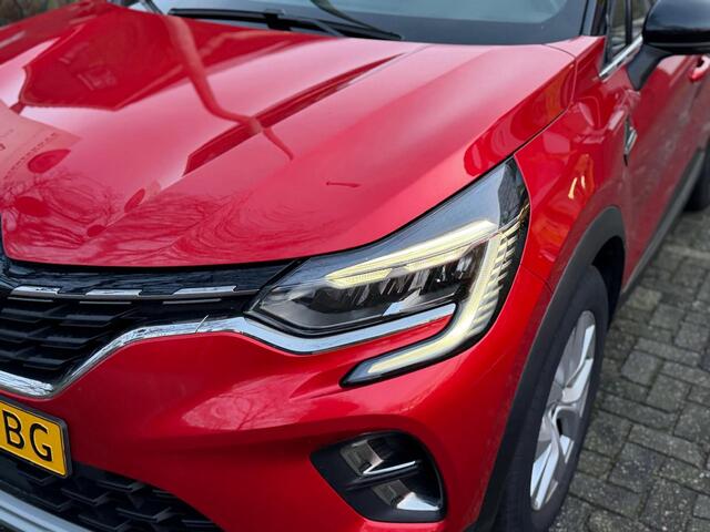 Renault CAPTUR 1.0 TCe 100 Intens