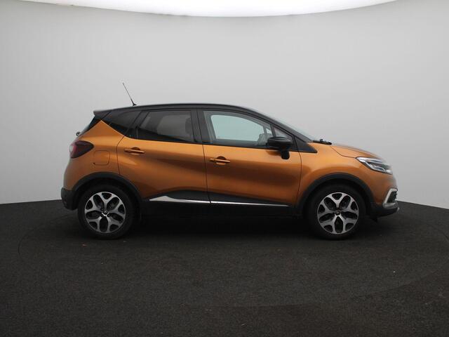 Renault CAPTUR TCe 130 Intens | Trekhaak | R-link navigatie | Two-tone metaalkleur | Climate Control | Parkeersensoren rondom met achteruitrijcamera | Lichtmetalen velgen |