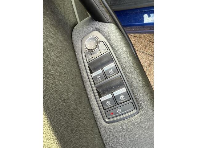 Renault CAPTUR 1.3 TCe 140 Intens