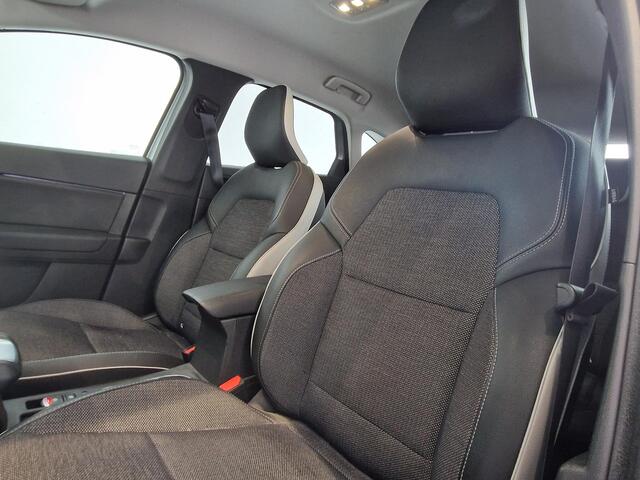 Renault CAPTUR 1.3 TCe 140 Intens | TREKHAAK | ALL SEASON BANDEN | 1E EIGENAAR/DEALER ONDERHOUDEN | NAVIGATIE |