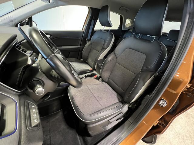 Renault CAPTUR 1.6 E-Tech Plug-in Hybrid 160 Intens | Navigatie/Android/Apple Carplay | LM Velgen 18" | Cruise Control | Airco |