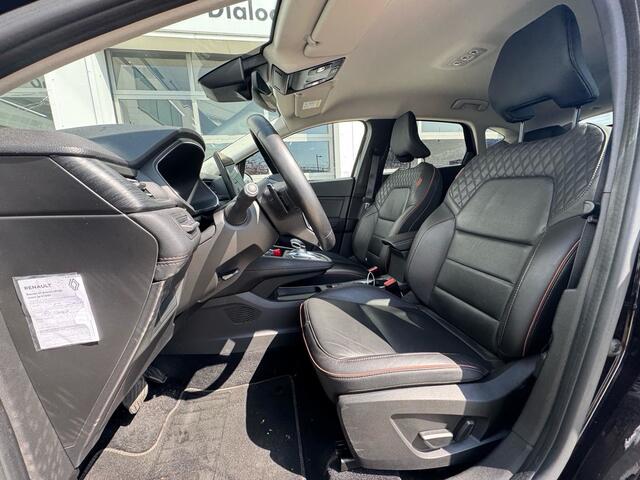 Renault CAPTUR 1.3 TCe 155pk Initiale Paris Automaat / Navigatie / Camera / Bose / Trekhaak