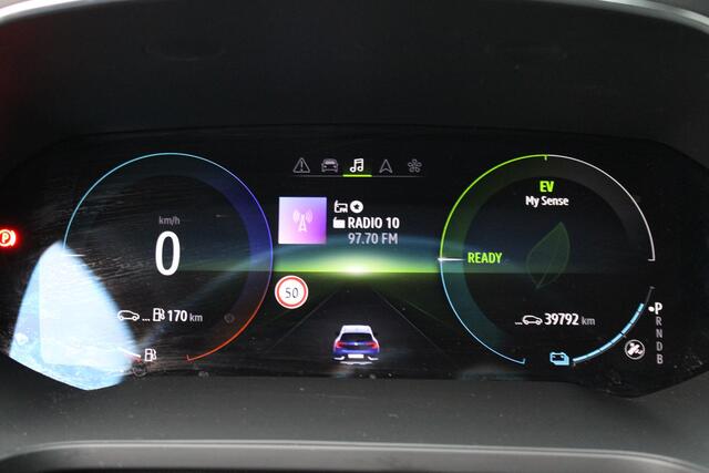 Renault CAPTUR 1.6 E-Tech full hybrid 145 techno | Trekhaak | Achteruit rij camera | Allseason banden