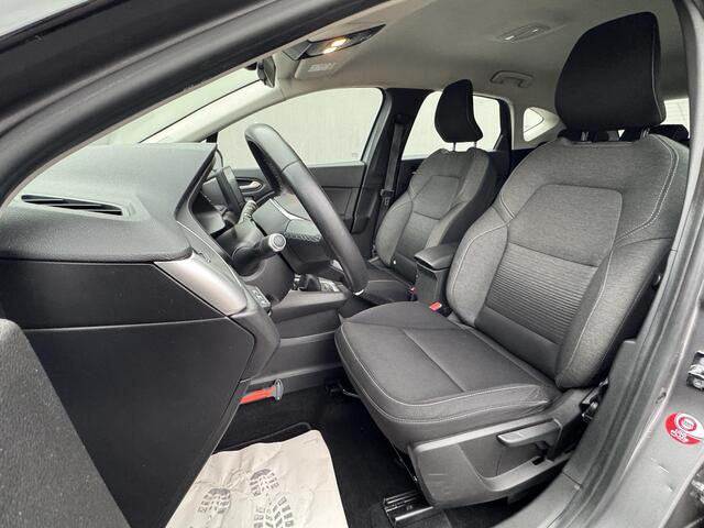 Renault CAPTUR 1.0 TCe 100 Zen / Navigatie / Cruise control / Trekhaak (1200kg) / Dealer onderhouden / Elektrische ramen voor en achter / Parkeersensoren voor en achter / achteruitrij camera