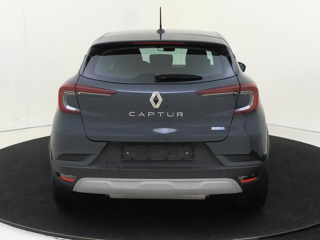 Renault CAPTUR 1.6 E-Tech Plug-in Hybrid 160 Intens | Automaat | Navigatie | Parkeer sensoren voor + Achter | Achteruitrijcamera |Climate Control | Android auto | Apple carplay