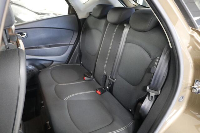 Renault CAPTUR 1.2 TCe Limited Automaat! Airco | Cruise Control | Trekhaak | Stoelverwarming.