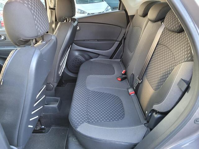 Renault CAPTUR 1.2 TCe Intens 120pk (Hoge Instap) Camera | Navigatie | Dealer Onderhouden | Org. NL