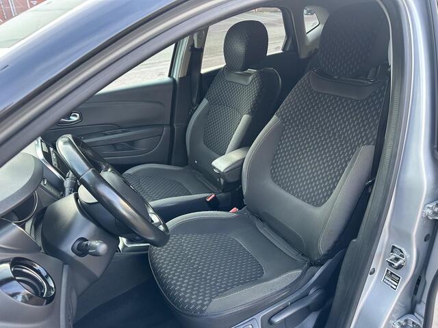 Renault CAPTUR 1.3 TCe Intens Climate C, Cruise C, Navigatie, Camera!!!!