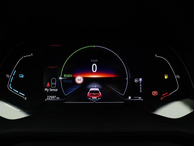 Renault CAPTUR 1.6 E-Tech Hybrid 145 Techno | Achteruitrijcamera | Navigatie | Parkeersensoren achter met camera | Climate control |