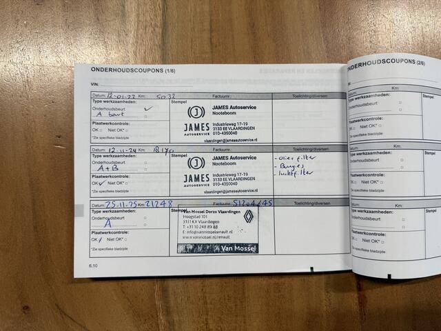 Renault CAPTUR 1.0 TCe 100 Zen 101PK Org.NL! / Carplay / Cruise Control / Airco / Navigatie / LED / 17'' LMV