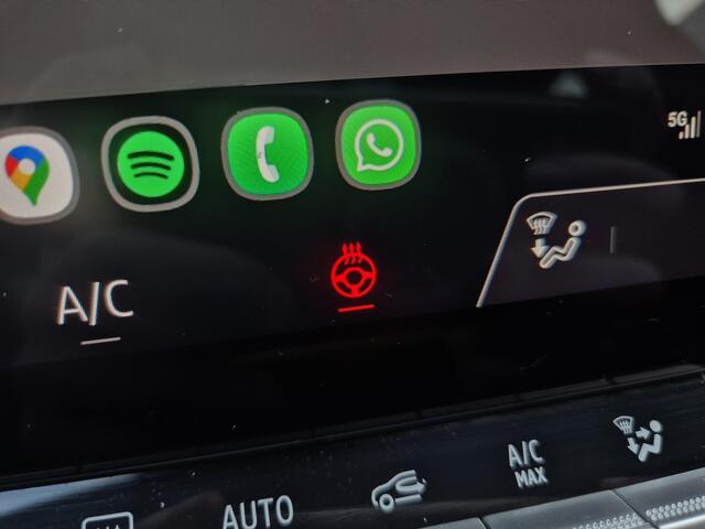 Renault CAPTUR 1.6 E-Tech full hybrid 145 esprit Alpine Automaat / Fabrieksgarantie tot 05-2027 / Glazen Schuif- en Kanteldak / Adaptief Cruise Control / Achteruitrijcamera / Draadloze Telefoon Lader / Apple Carplay & Android Auto /