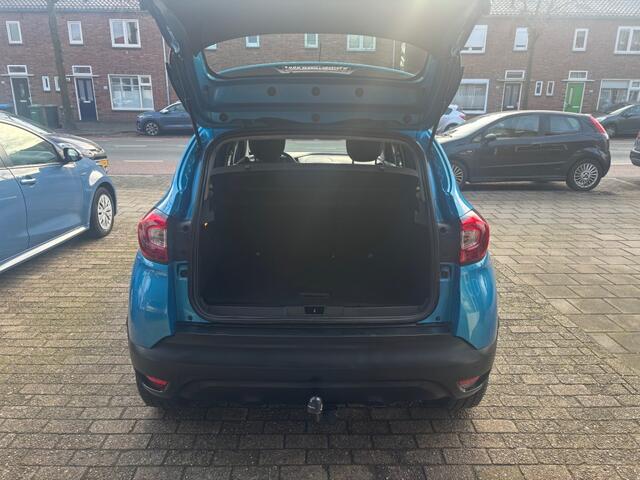 Renault CAPTUR 0.9 TCE LIMITED