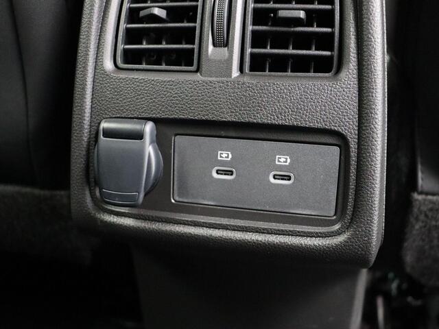 Renault CAPTUR 1.8 E-Tech full hybrid 160 techno | Stoel en stuurwielverwarming | Navi | Cruise | LED | Achteruitrijcamera.