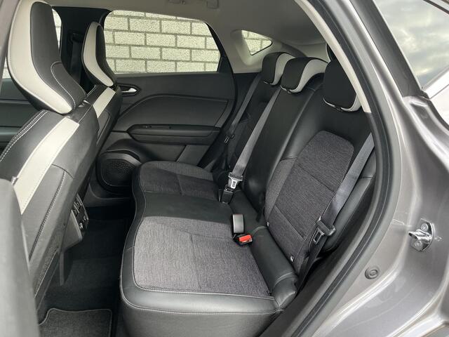 Renault CAPTUR 1.6 E-Tech Plug-in Hybrid 160 Intens | Trekhaak | 360° Camera | Navigatie | Climate Control |