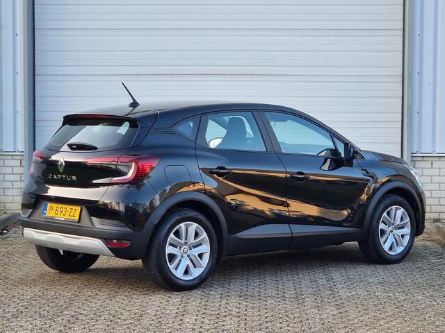 Renault CAPTUR 1.0 TCe 90 Zen / 1e Eigenaar / Dealer Onderhouden / Achteruitrijcamera / Navigatie / Apple Carplay & Android Auto / Cruise Control /